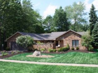 16760 Beech Cir, Strongsville, OH