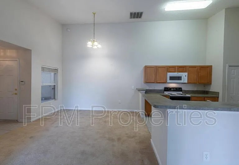 9505 Armelle Way #14 — Photo 15