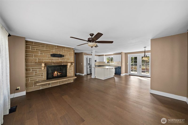 5th image of 2529 SW 322nd Street