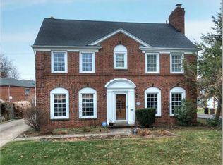 3113 Keswick Rd, Shaker Heights, OH 44120