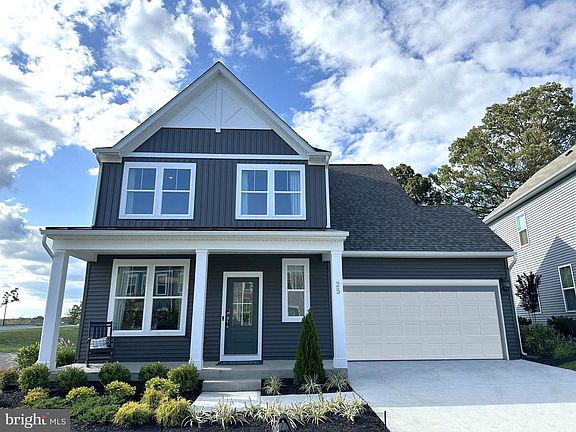 3rd image of 363 Anthem St