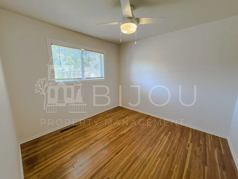 2222 Cooper Ave — Photo 5