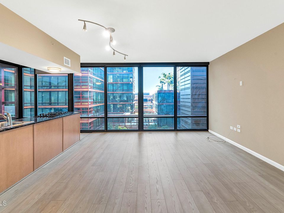 1st image of 4808 N 24TH Street #522