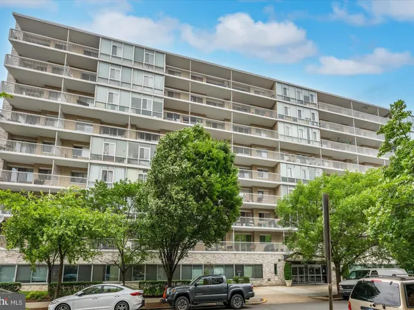 730 24th St NW #420/421, Washington, DC 20037