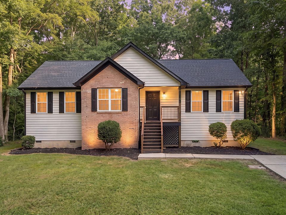 1st image of 2572 Chadwick Pl