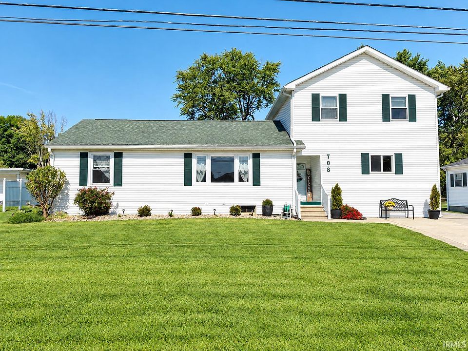 1st image of 706 Brett Cabel Rd