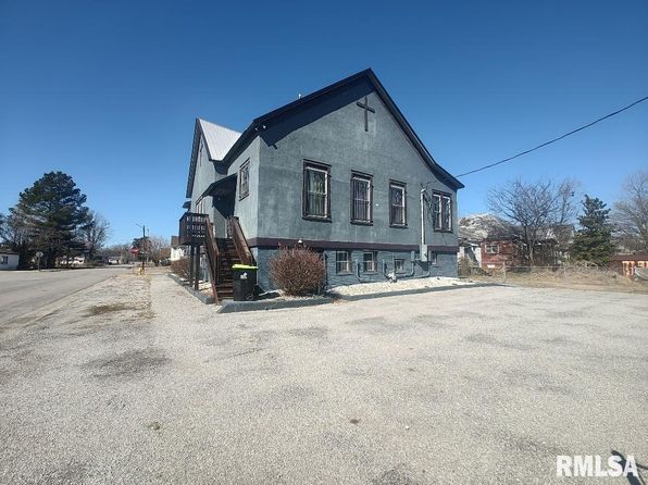130 S Blanche St, Mounds, IL 62964