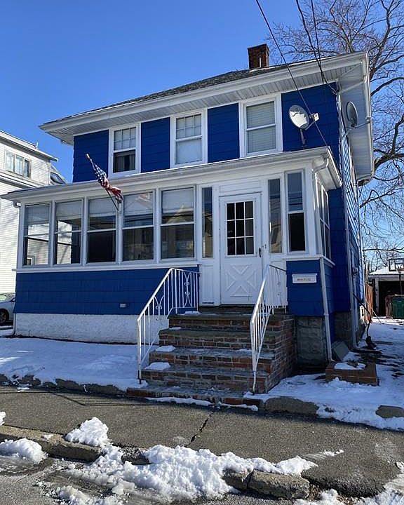 1st image of 15 Wentworth Pl