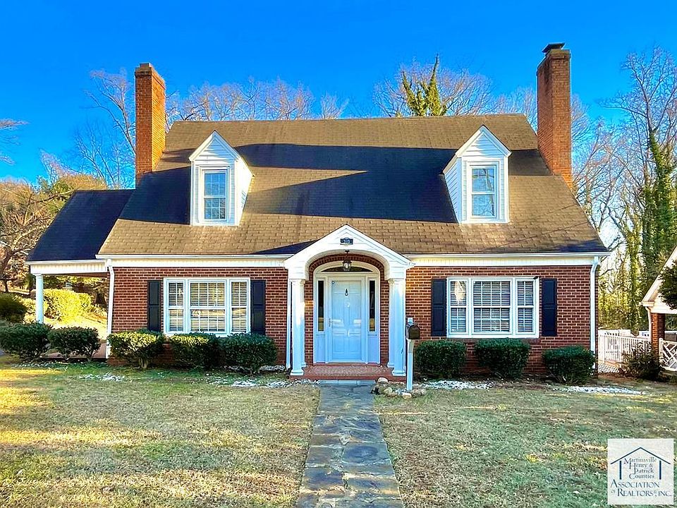 1st image of 303 Oakdale St