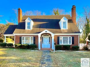 303 Oakdale St, Martinsville, VA 24112