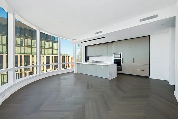 Rented by Keller Williams NYC | media 29