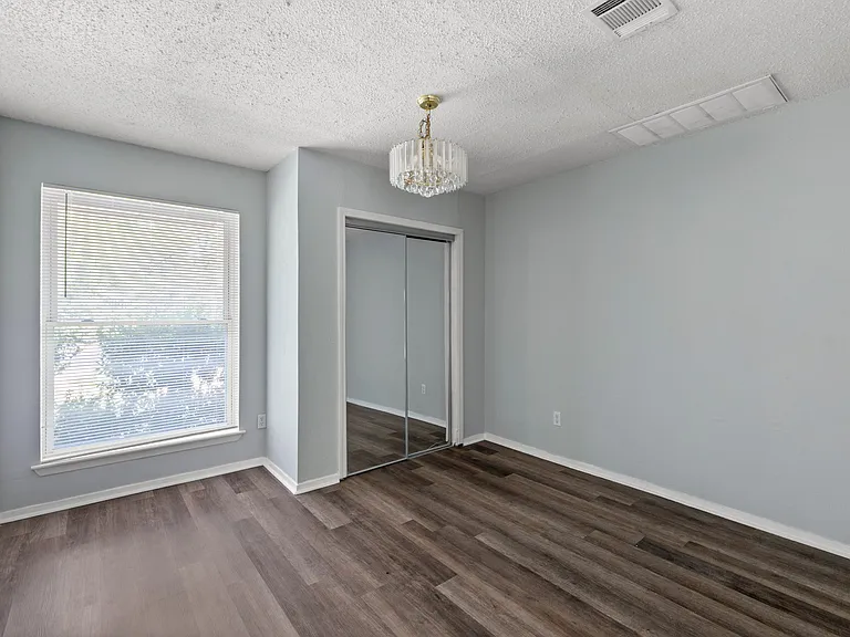 11809 Eubank Dr — Photo 13