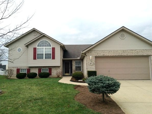 11 Field Crest Dr