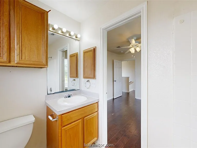 915 Bougainvillea St — Photo 24