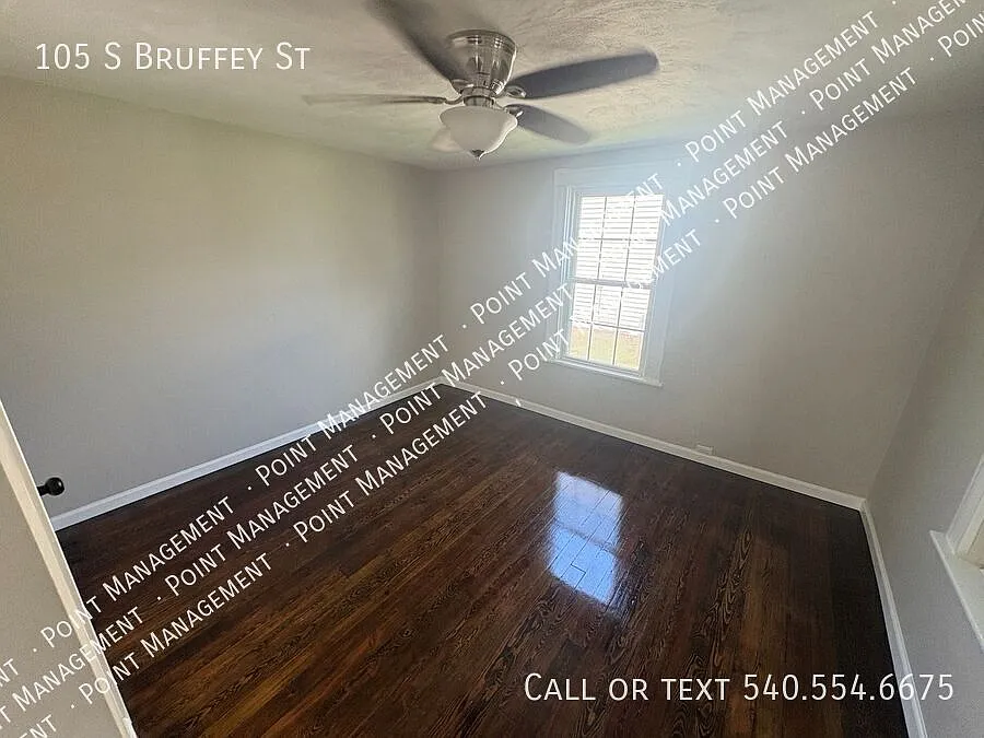 3 Bedroom 1 Bath Located in Salem VA! — Photo 3