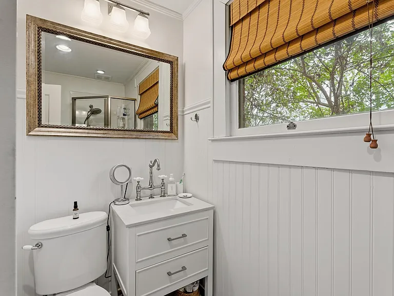 309 Randall St — Photo 20
