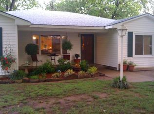 1006 Kaw St, Perry, OK 73077