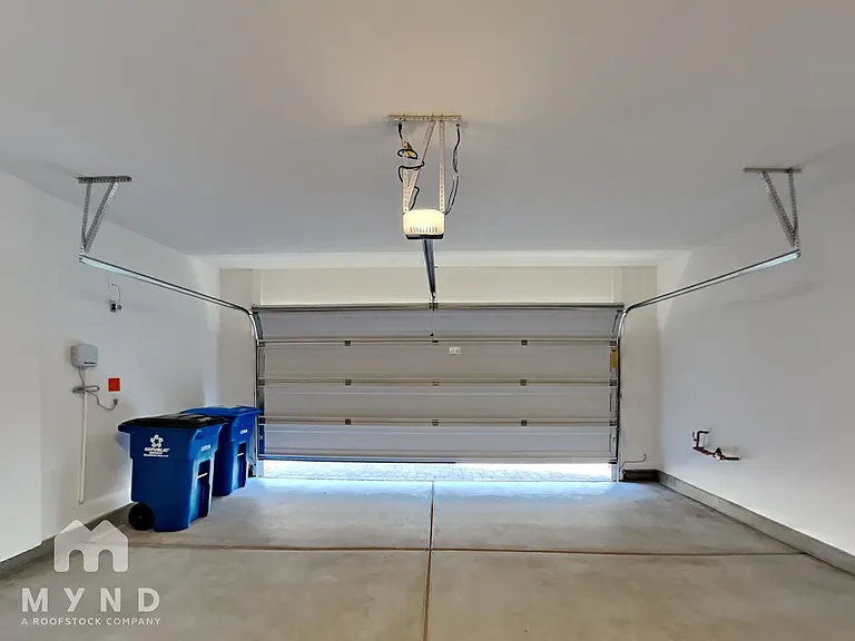 7327 Davenbury St — Photo 19