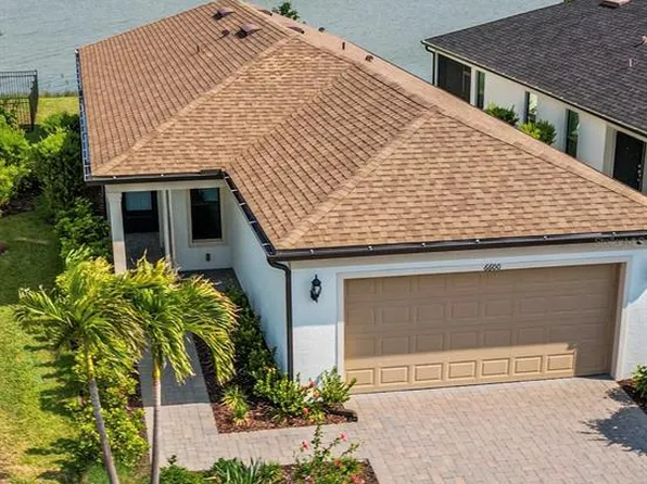 6600 Silverstar Dr, Sarasota, FL 34240
