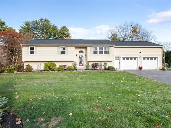 22 Whiting Rd, Oxford, MA 01540