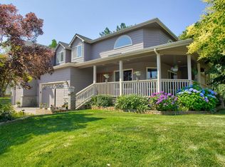 545 Ridgeway Ave, Central Point, OR 97502