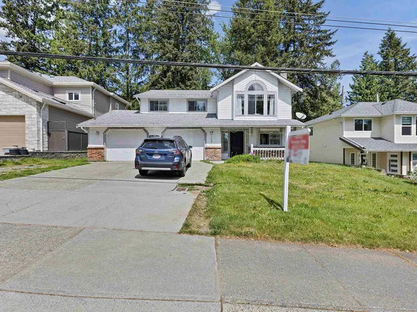 15971 101a Ave, Surrey, BC V4N 2N6