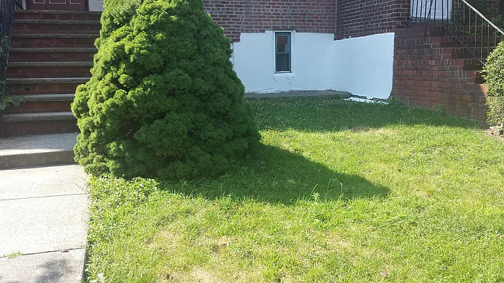 Rented by Astoria Realty | media 16