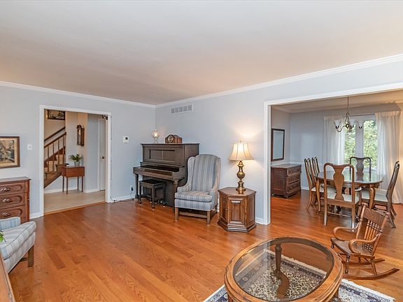 4th image of 4317 Glenview Dr S