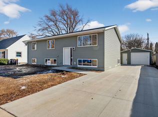 810 13th St SE, Rochester, MN 55904
