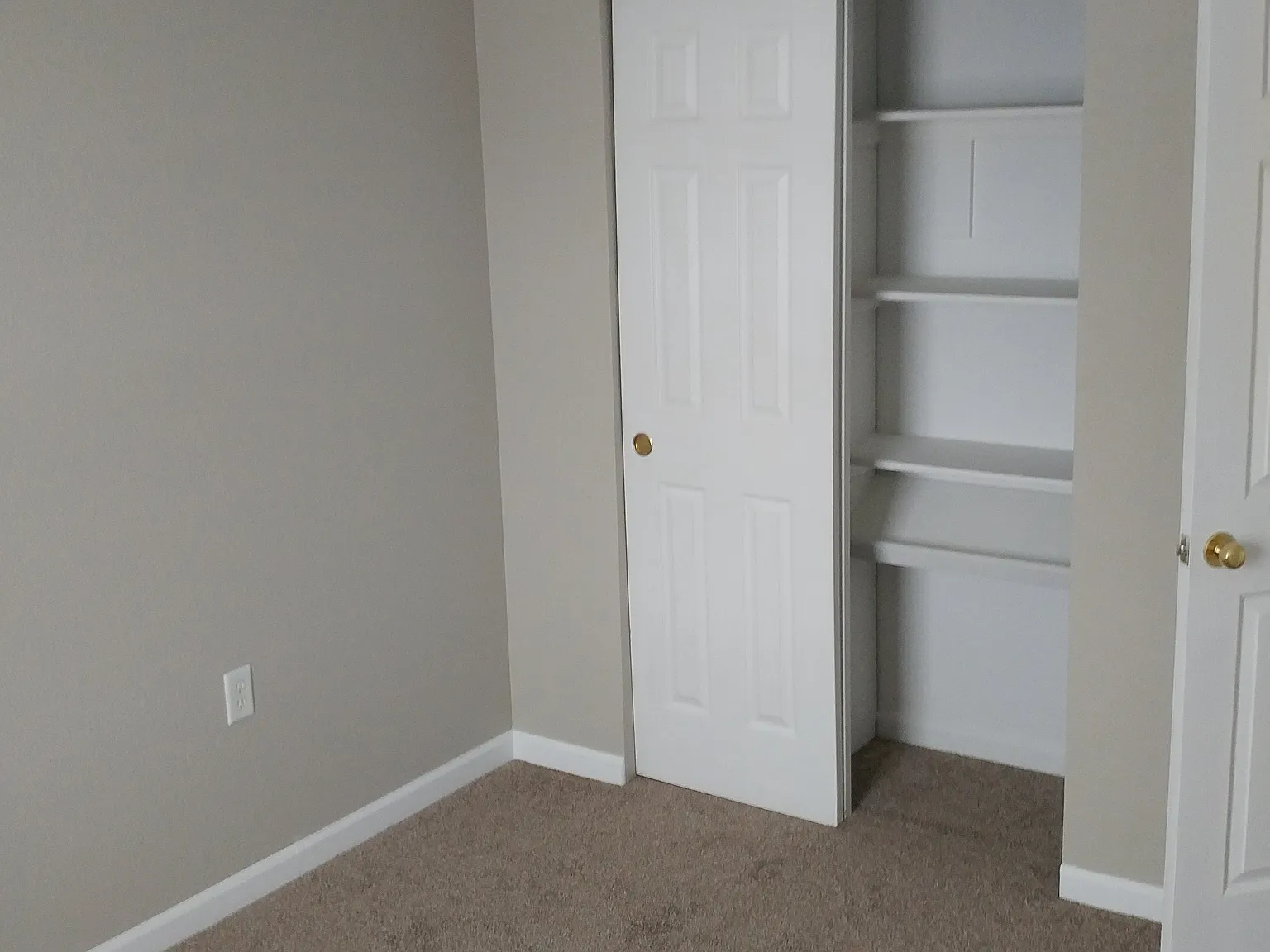 1493 Red Peak Dr — Photo 2