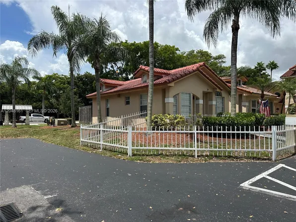 21562 SW 87th Pl, Cutler Bay, FL 33189
