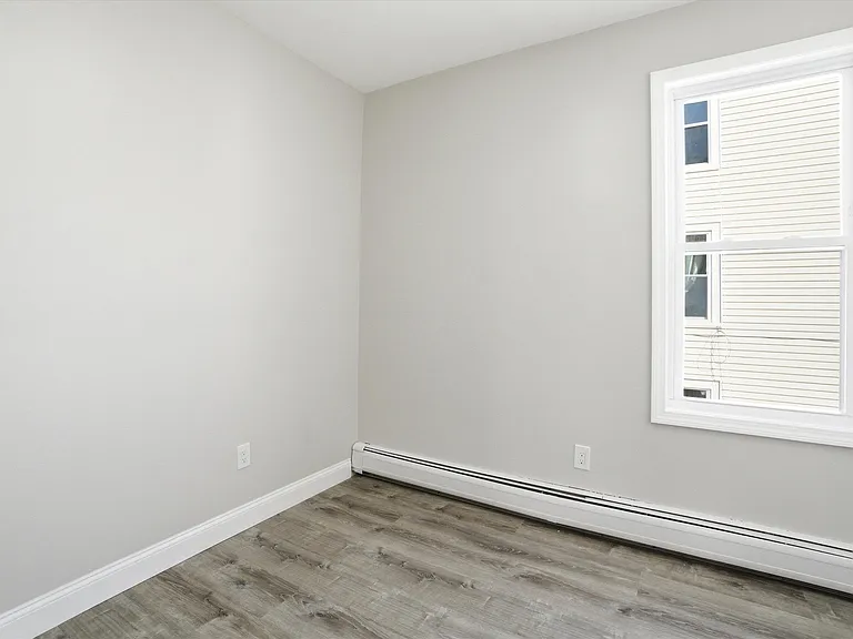 254 Auburn St #1 — Photo 11