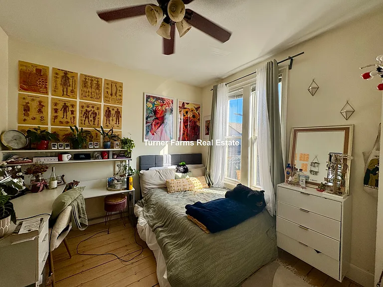 731 Parker St #5 — Photo 4
