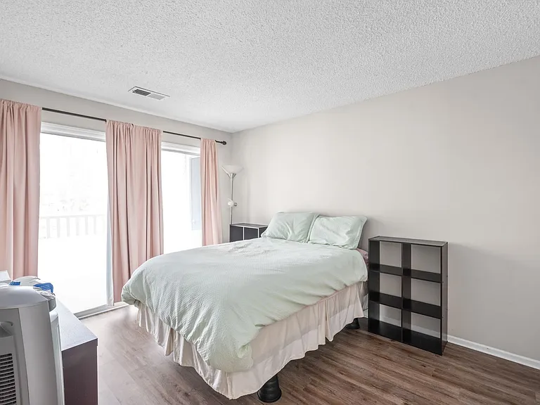 2510 Cranbrook Ln #22 — Photo 13