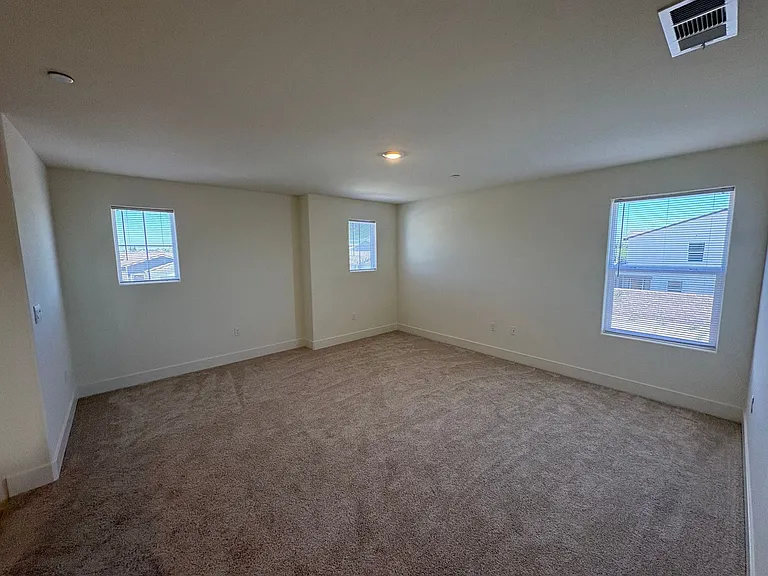 4005 W Babcock Ave — Photo 46