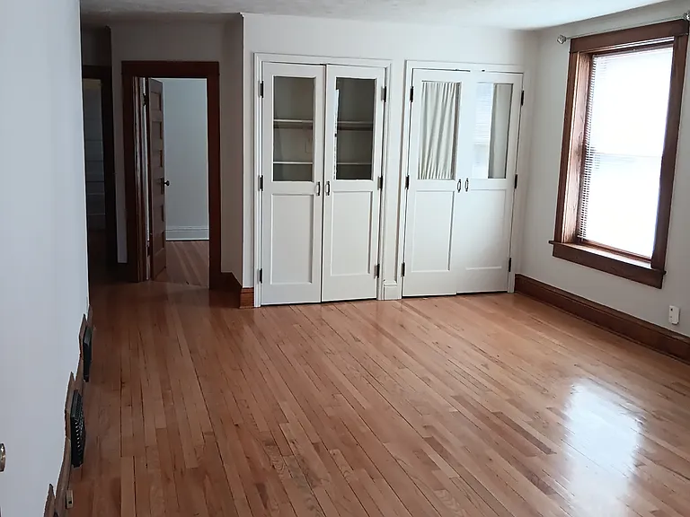 3921 Davenport St — Photo 3
