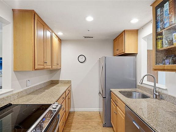 4th image of 45 Sea Breeze Ln #45