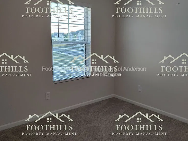 145 Adger Rd — Photo 11