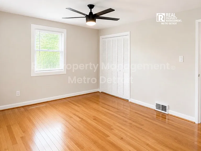 655 N Eton St #22 — Photo 10