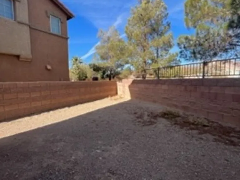 1172 Paradise Desert Ave — Photo 22