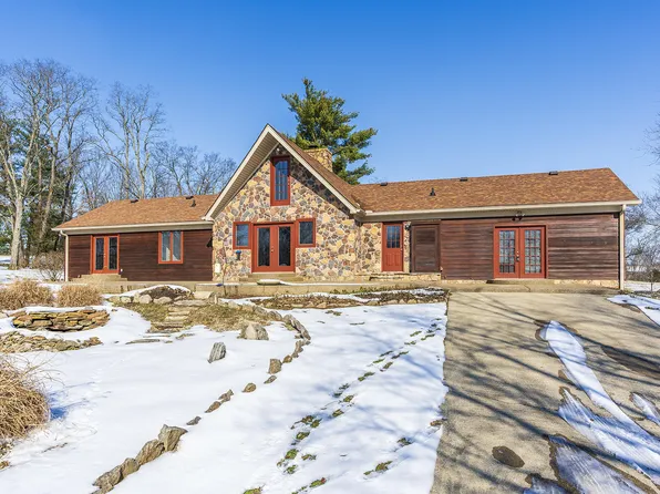 5765 Keene Versailles Rd, Versailles, KY 40383