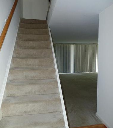 5th image of 2214 S Quincy St #2