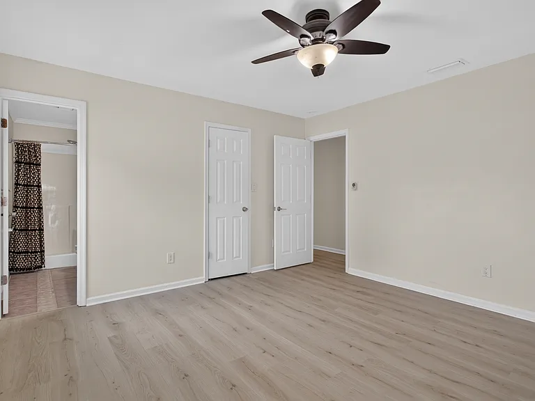 1901 Stillwood Ln — Photo 21