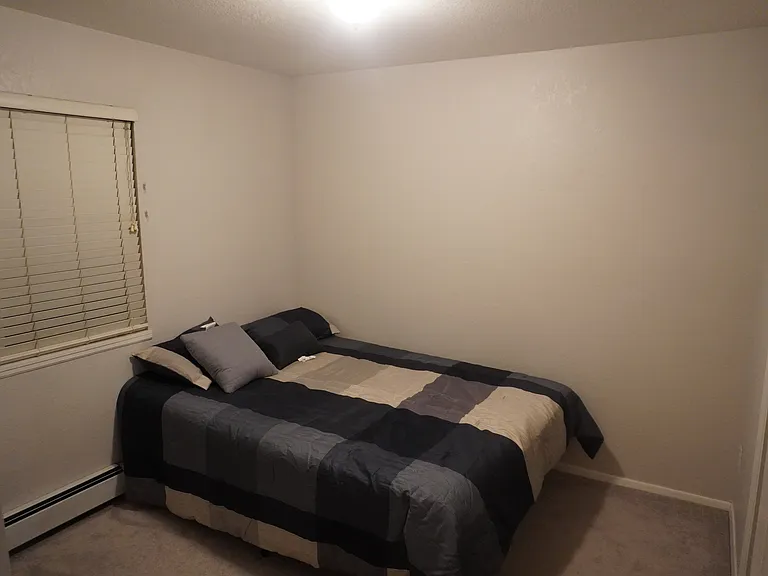 smaller room2