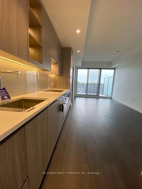 1 bed, $2,350 — Photo 3