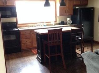 308 Carl St, Barnesville, OH 43713
