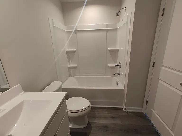 572 Wheatland Country Rd — Photo 17