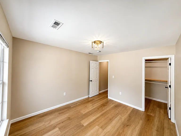 10494 Canter Way #10496 — Photo 8