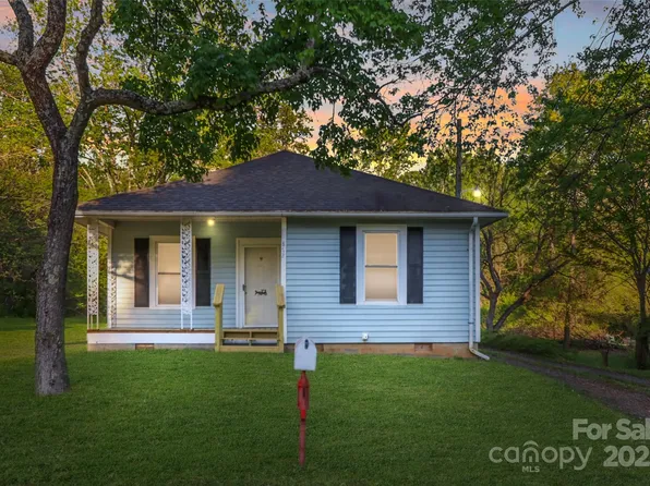 872 Wellman St, Gastonia, NC 28054