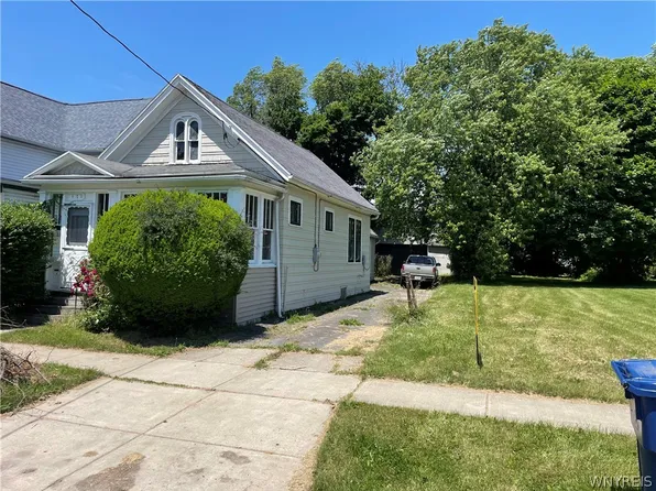 172 Dodge St, Buffalo, NY 14209